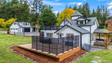 Photo of 15822 Crescent Valley Drive NW, Gig Harbor, WA 98332 (MLS # 2447364)