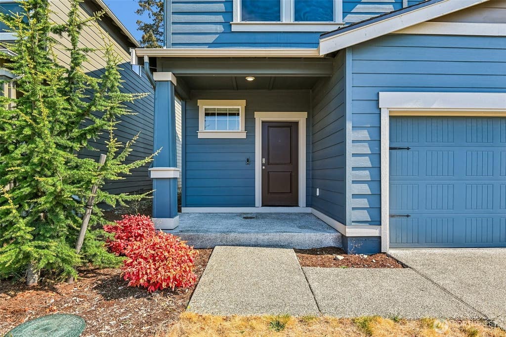 Photo of 18910 Liberty Ridge Lane E, Puyallup, WA 98374 (MLS # 2572534)