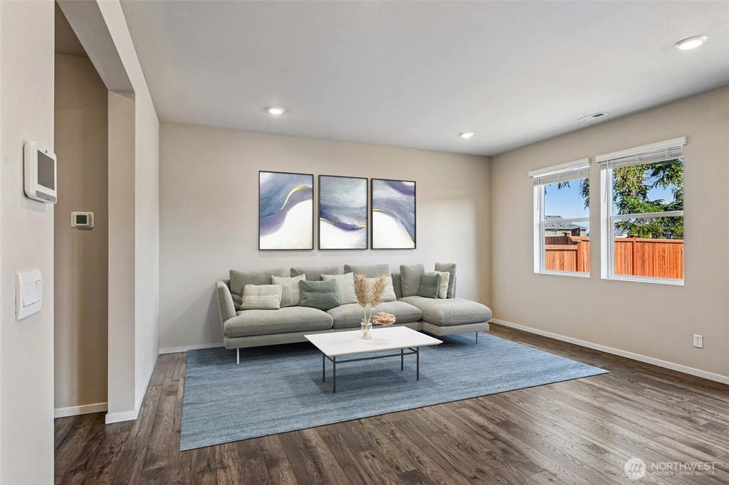 Photo of 18910 Liberty Ridge Lane E, Puyallup, WA 98374 (MLS # 2572534)