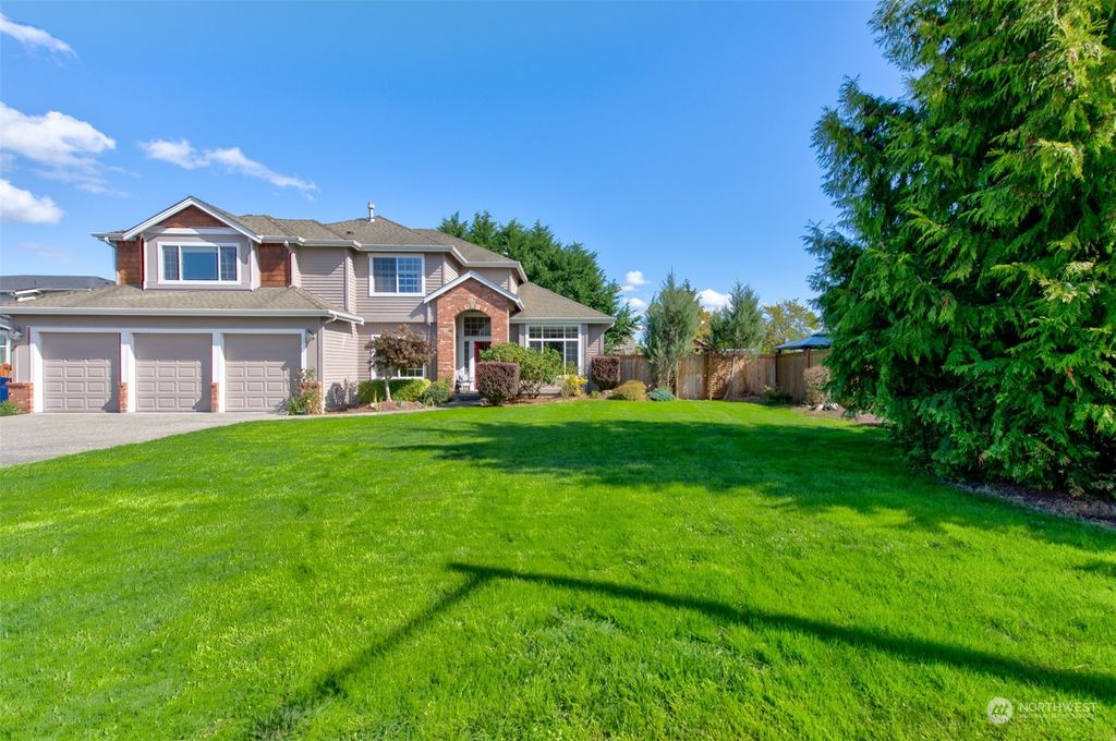 Photo of 22555 25th Avenue W, Brier, WA 98036 (MLS # 2160506)