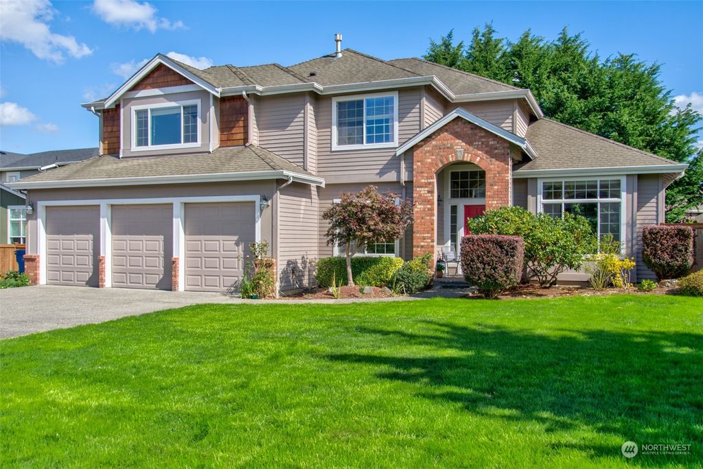 Photo of 22555 25th Avenue W, Brier, WA 98036 (MLS # 2160506)