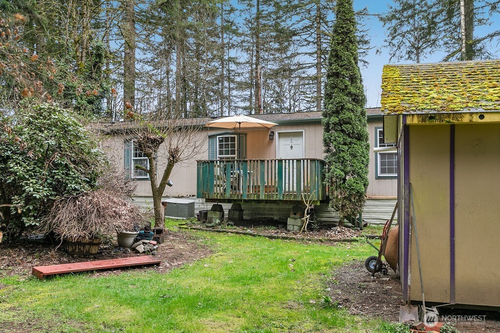 151 NE Deerwood Drive