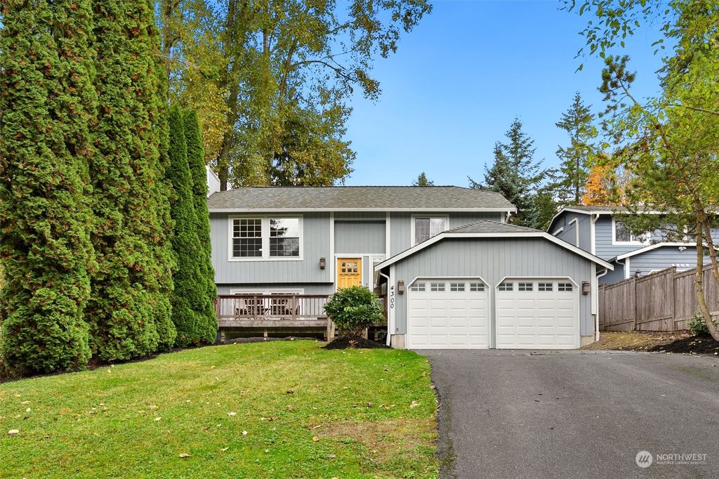 Photo of 4300 238th Place SW, Mountlake Terrace, WA 98043 (MLS # 2304036)