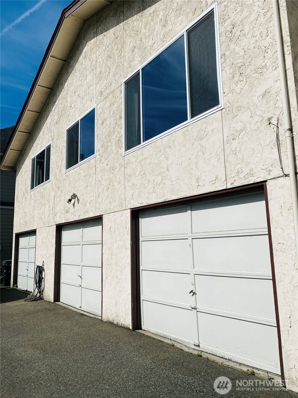 Photo of 8848 Interlake Avenue N, Seattle, WA 98103 (MLS # 2444553)