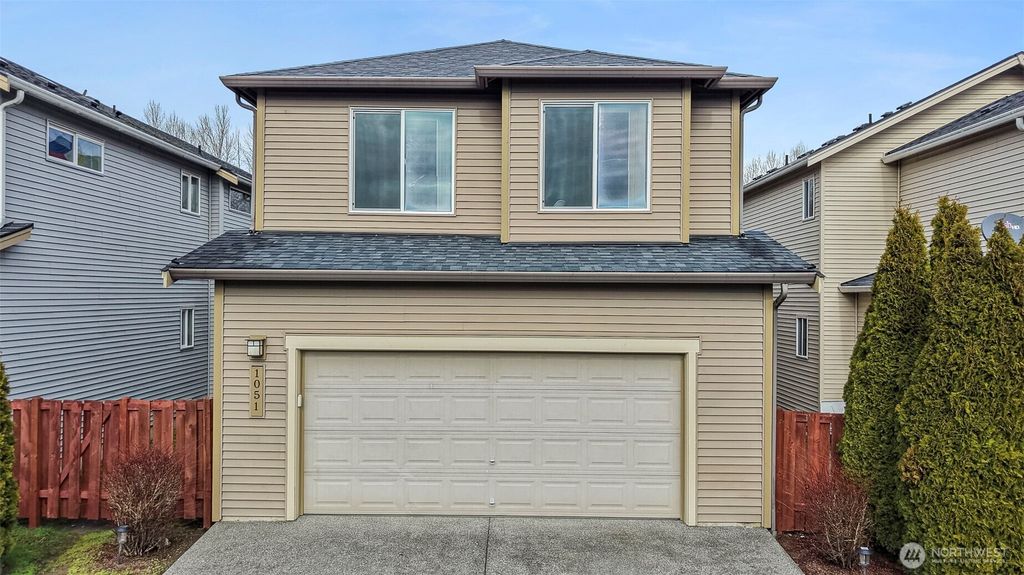 Photo of 1051 42nd Court NE, Auburn, WA 98002 (MLS # 2482351)