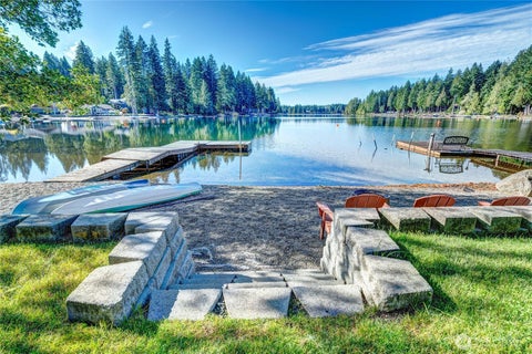 Photo of 70 E Weymouth Place, Shelton, WA 98584 (MLS # 2568557)