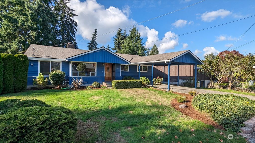 Photo of 14025 Bagley Avenue N, Seattle, WA 98133 (MLS # 2172204)