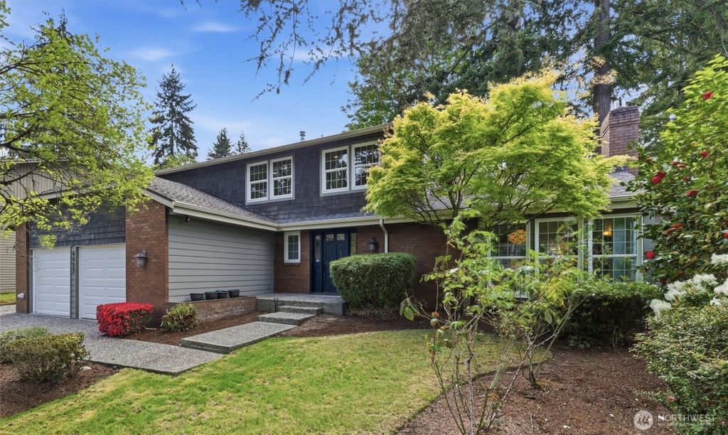 Photo of 4423 156th Place SE, Bellevue, WA 98006 (MLS # 2514231)