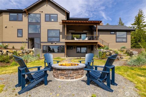 Photo of 40 Eagle Ridge Drive, Cle Elum, WA 98922 (MLS # 2435083)