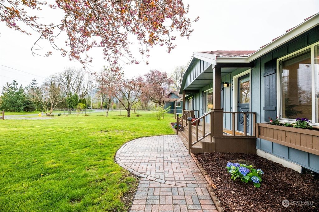 Photo of 339 Green Lane, Gold Bar, WA 98251 (MLS # 2220622)