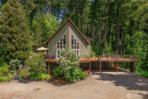 Photo of 10507 48th Street E, Edgewood, WA 98372 (MLS # 2484790)