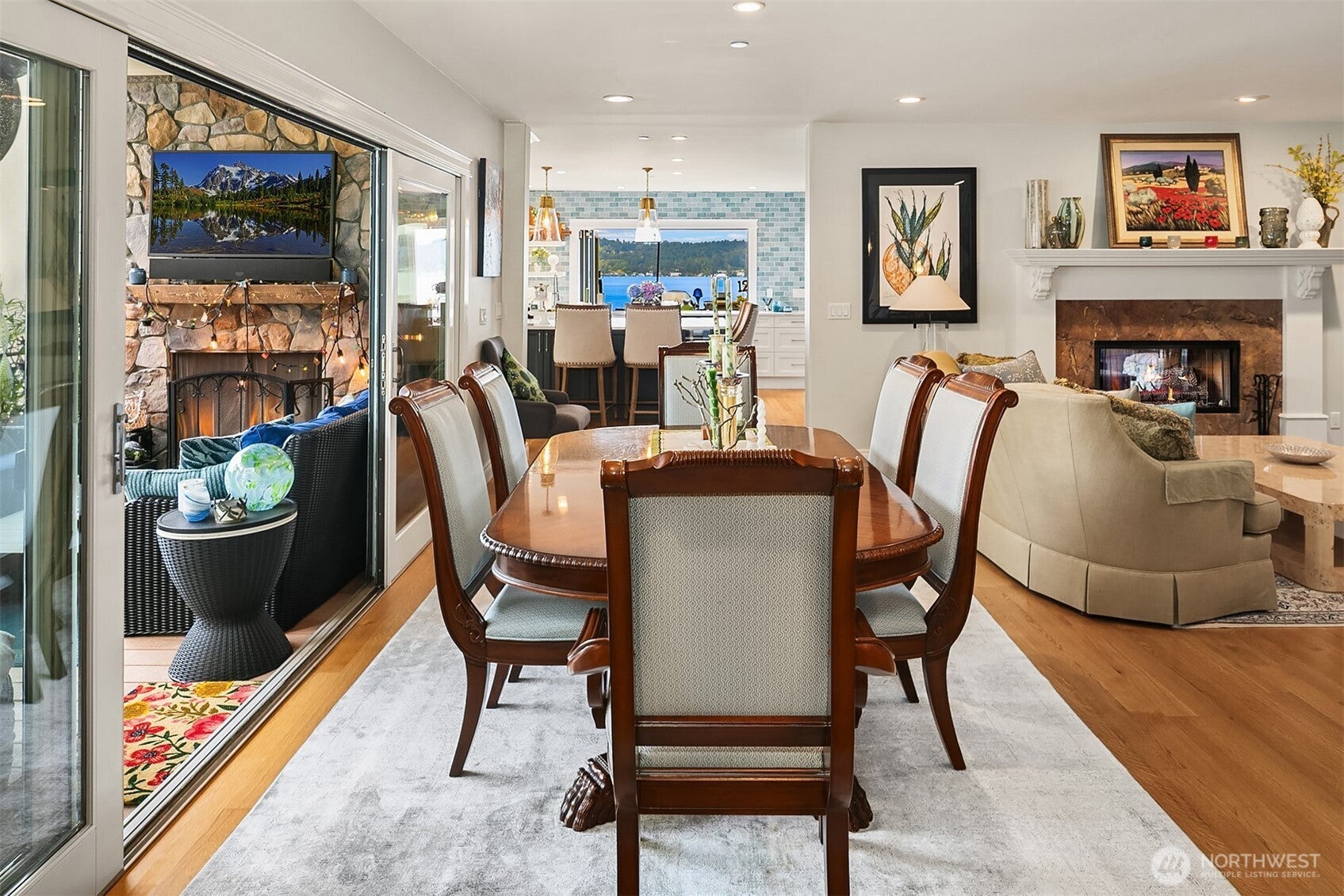 456 W Lake Sammamish Parkway SE
