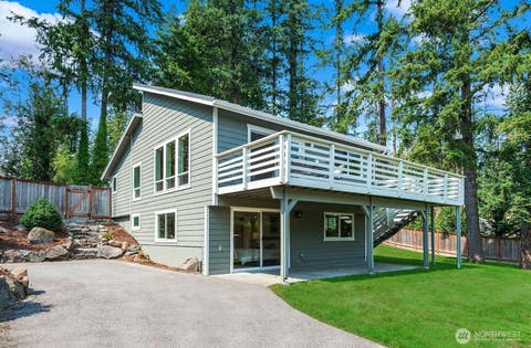 Photo of 22738 SE 22nd Place, Sammamish, WA 98075 (MLS # 2567846)