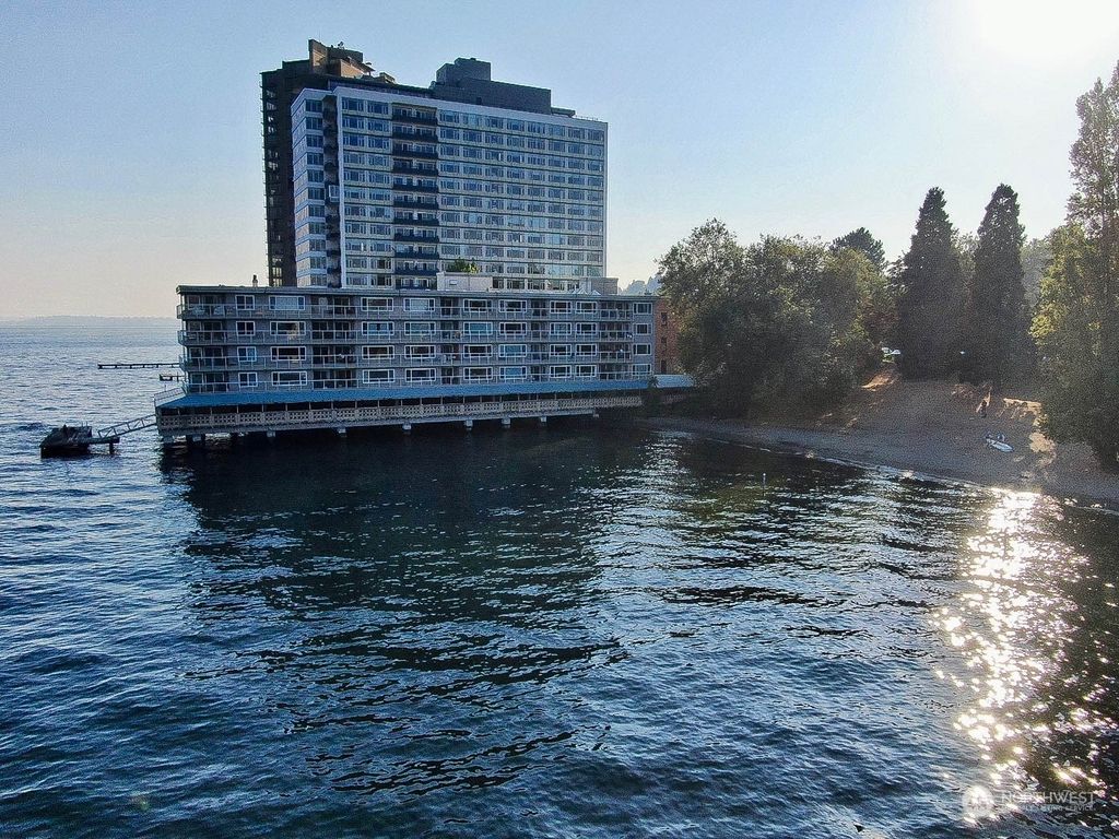 Photo of 1810 43rd Avenue E #B204, Seattle, WA 98112 (MLS # 2000540)