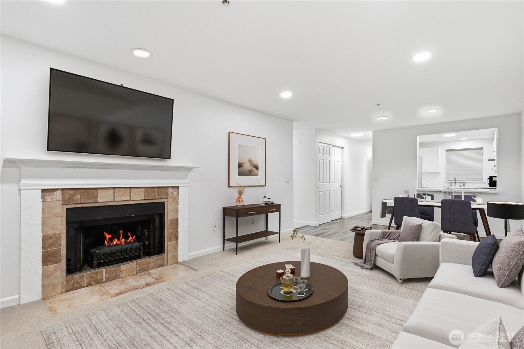 23321 Cedar Way J204