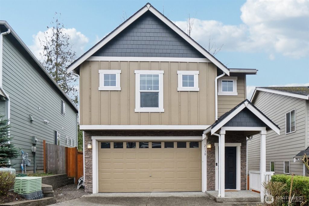 Photo of 2130 147th Place SW, Lynnwood, WA 98087 (MLS # 2353628)