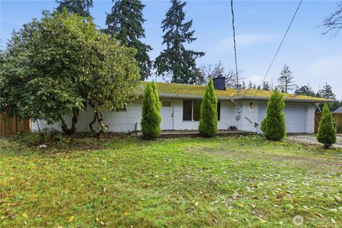 Photo of 36310 28th Avenue S, Federal Way, WA 98003 (MLS # 2462977)