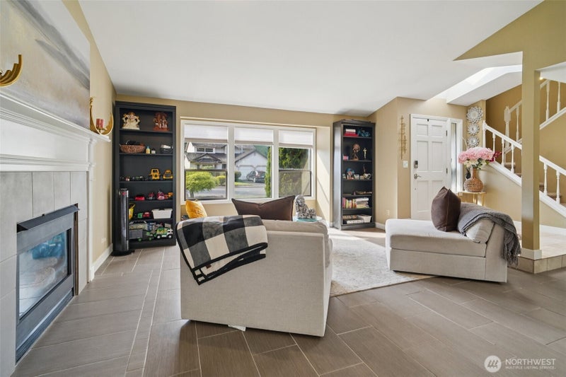 25114 Lake Wilderness Country Club Drive SE