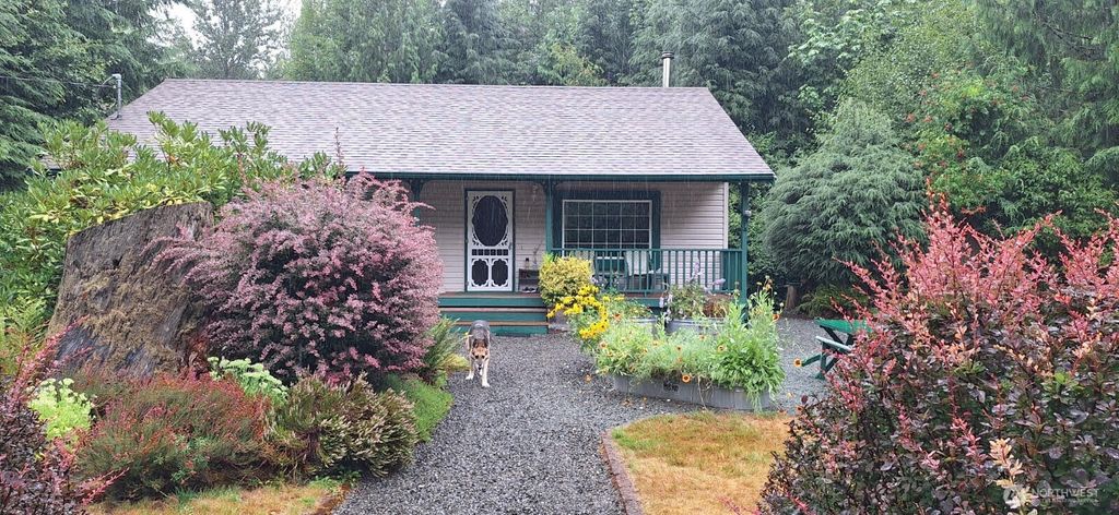 Photo of 30033 399th Avenue NE, Arlington, WA 98223 (MLS # 2431287)
