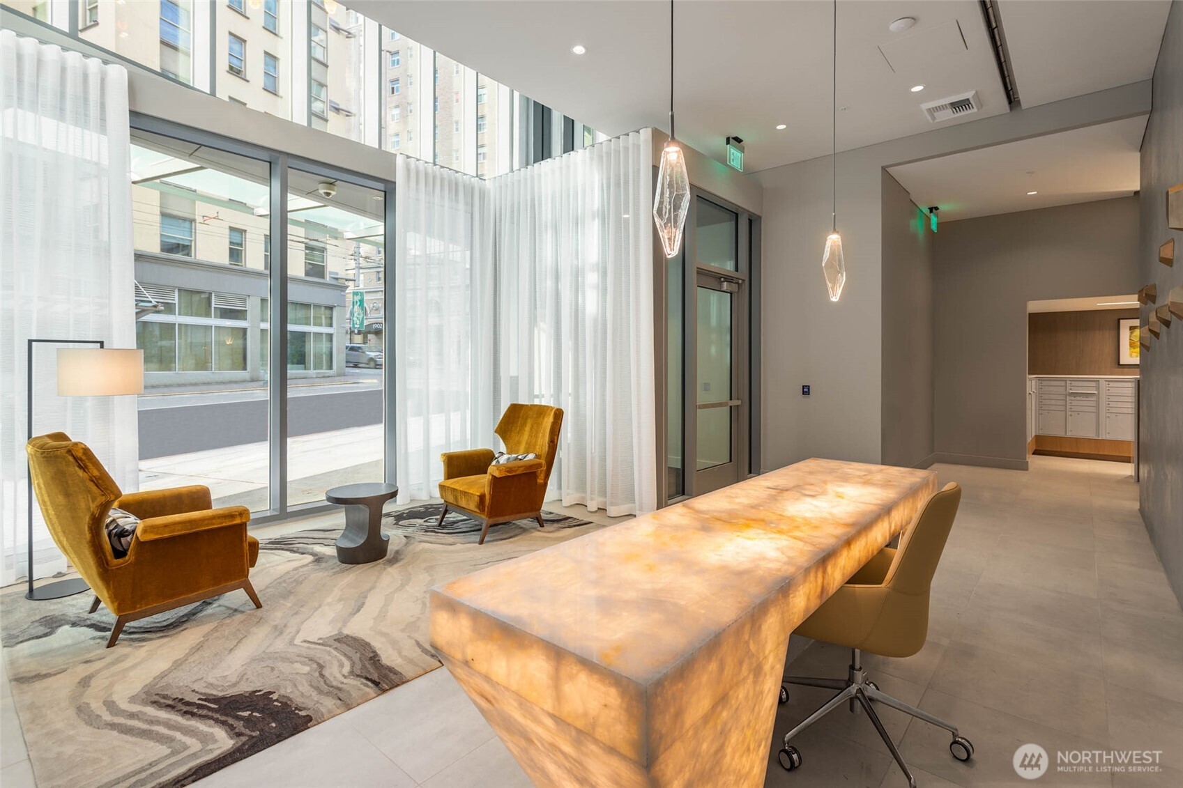 121 Stewart Street 401