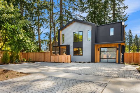 Photo of 12249 NE 66TH Street, Kirkland, WA 98033 (MLS # 2513117)