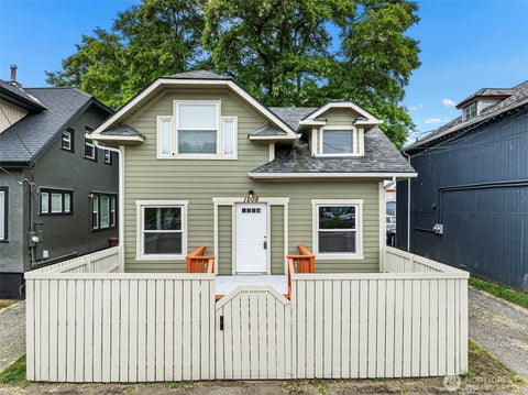 Photo of 1208 S 14th Street, Tacoma, WA 98405 (MLS # 2535940)