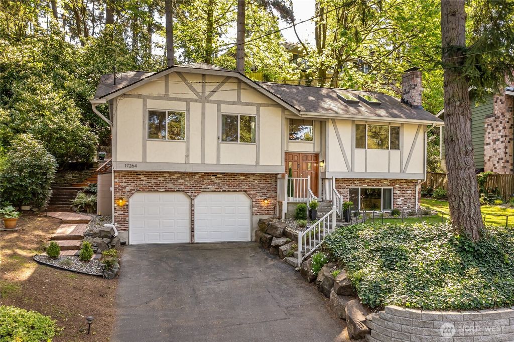 Photo of 17264 Greenwood Place N, Shoreline, WA 98133 (MLS # 2365394)