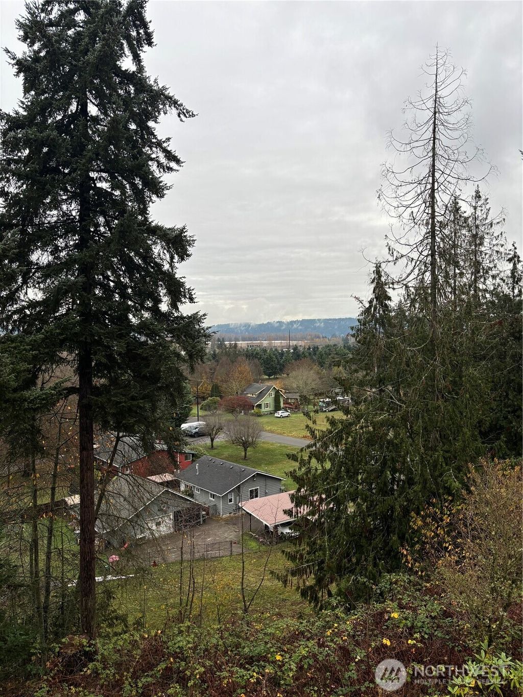 Photo of 0 25th Street SE, Puyallup, WA 98372 (MLS # 2457837)