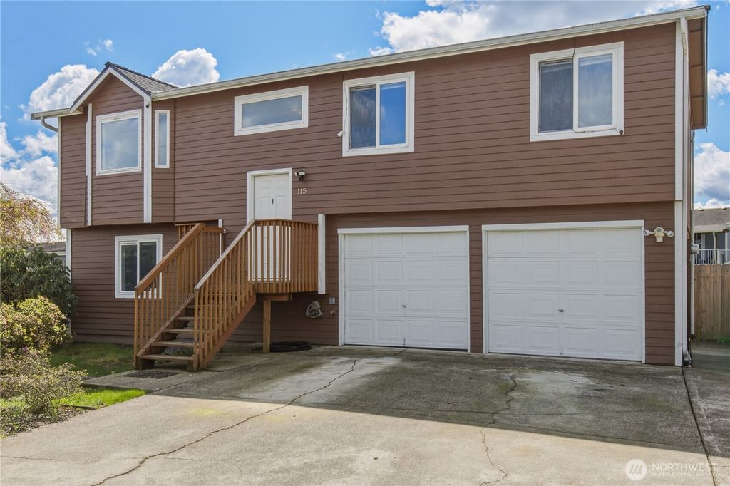 Photo of 115 3rd Avenue NW, Pacific, WA 98047 (MLS # 2509143)