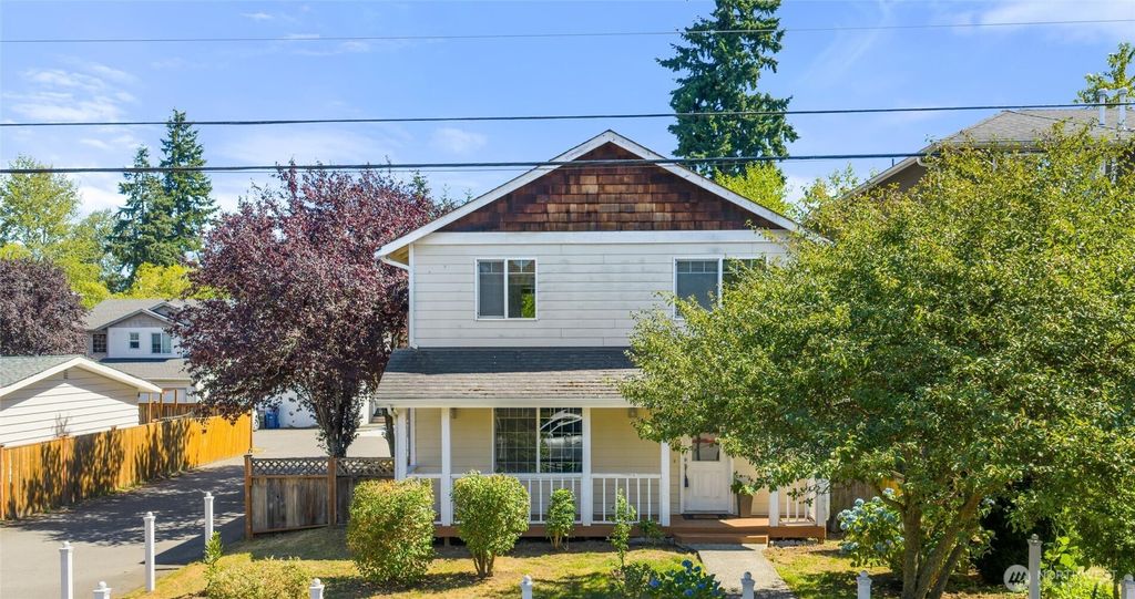 Photo of 9339 18th Avenue W, Everett, WA 98204 (MLS # 2416677)