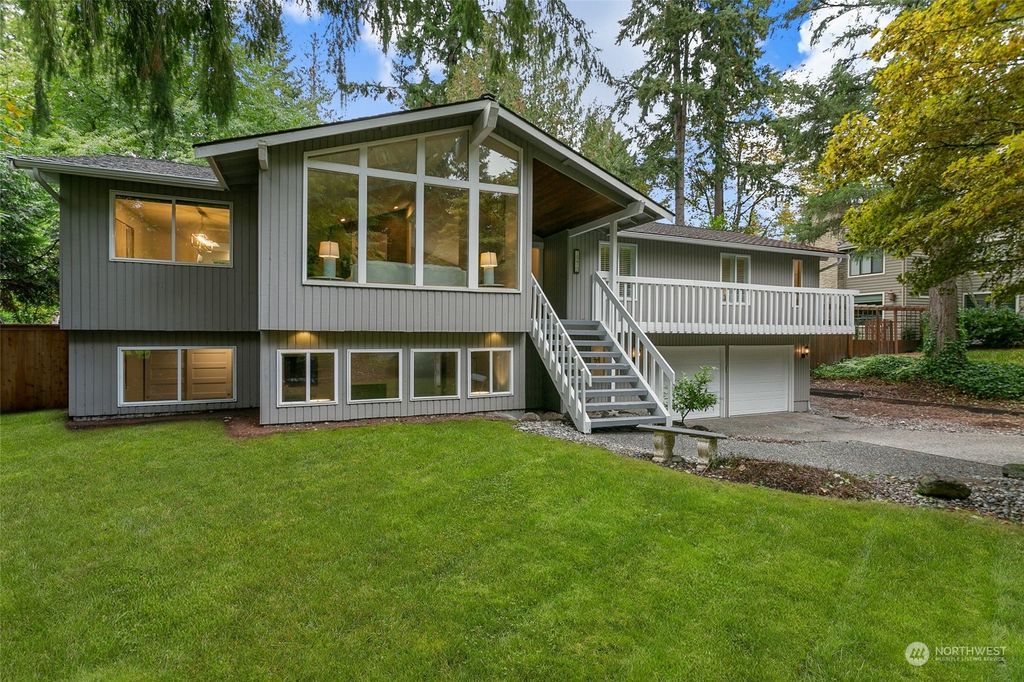 Photo of 15412 25th Lane SE, Mill Creek, WA 98012 (MLS # 2011138)