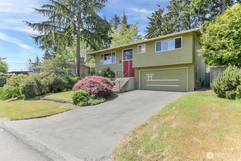Photo of 20907 4th Place S, Des Moines, WA 98198 (MLS # 2533813)