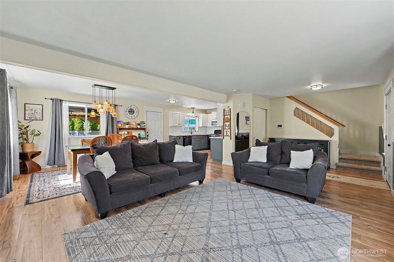 13002 226th Street E