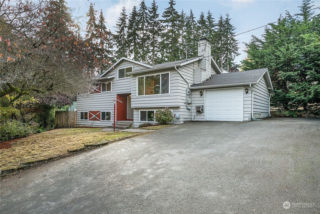 Photo of 23115 80th Place W, Edmonds, WA 98026 (MLS # 2012877)