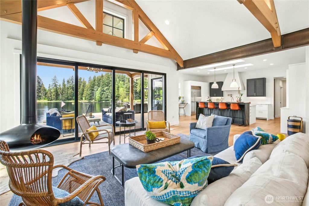 listing image 9365355260408404077