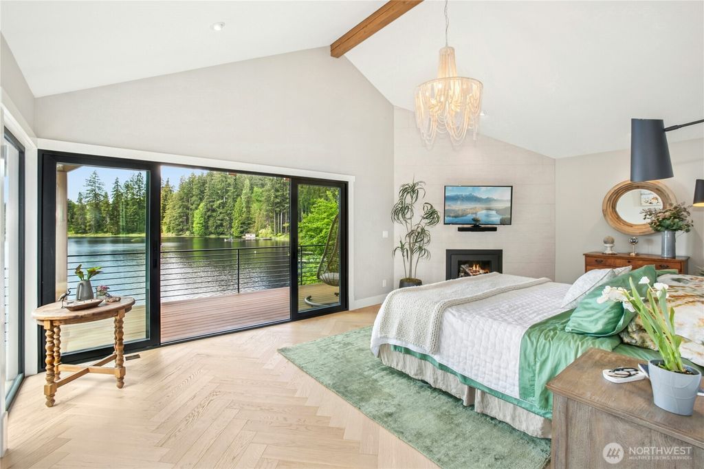 listing image 9365304117717898011