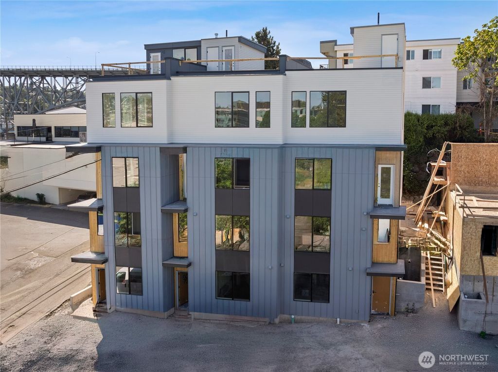 Photo of 3425 Albion Place N, Seattle, WA 98103 (MLS # 2390664)