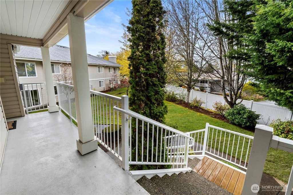 Photo of 11130 SE 208th Street #J204, Kent, WA 98031 (MLS # 2338996)