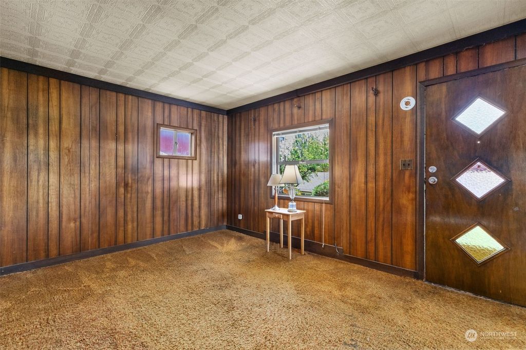 Photo of 3810 42nd Avenue SW, Seattle, WA 98116 (MLS # 2260858)