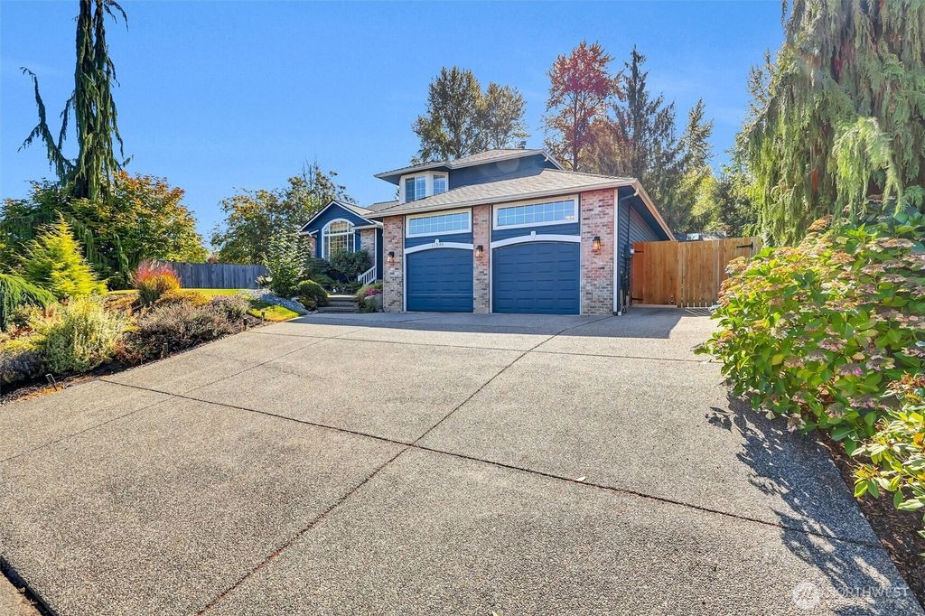 Photo of 11508 13th Street SE, Lake Stevens, WA 98258 (MLS # 2437702)