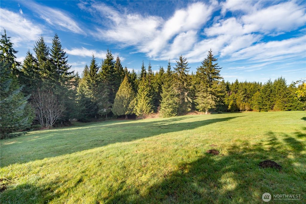 Photo of 0 Olympic Ridge Drive, Port Ludlow, WA 98365 (MLS # 2477609)