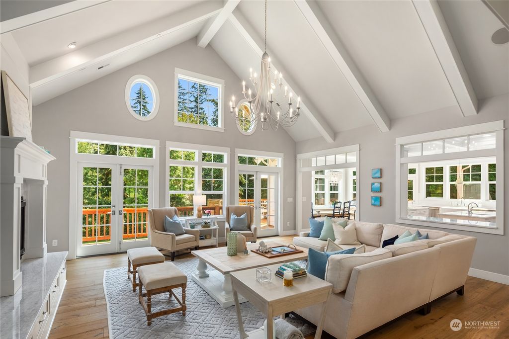 Photo of 4224 244th Avenue NE, Redmond, WA 98053 (MLS # 2285850)