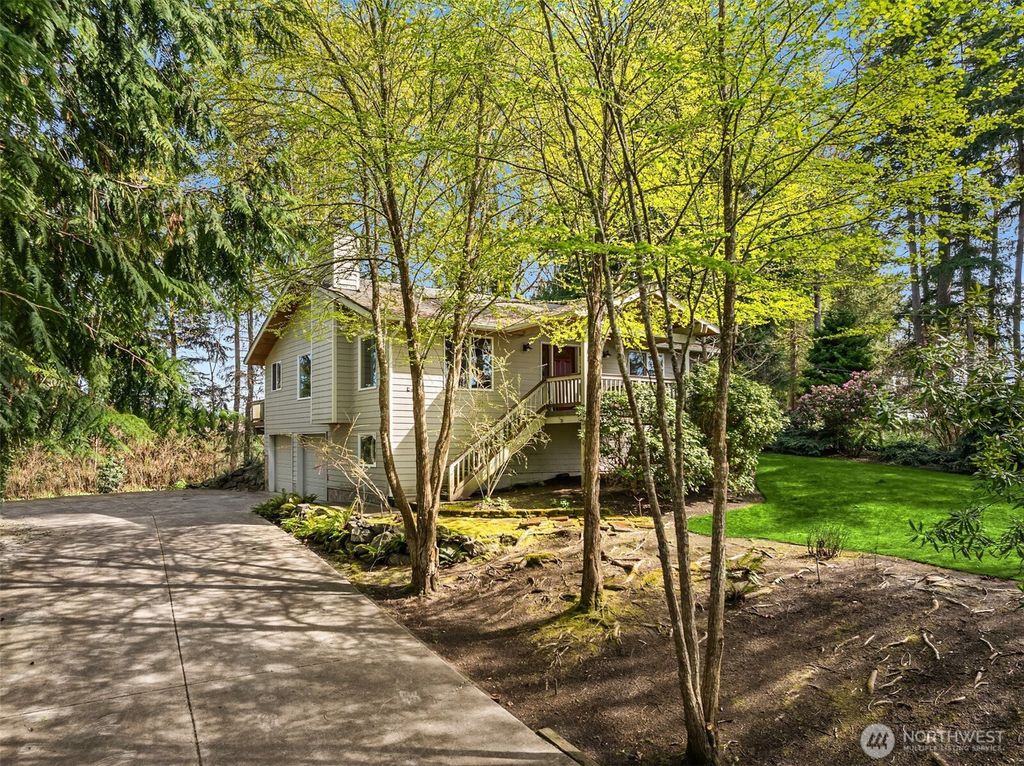 Photo of 34482 Bridge View Drive NE, Kingston, WA 98346 (MLS # 2503320)