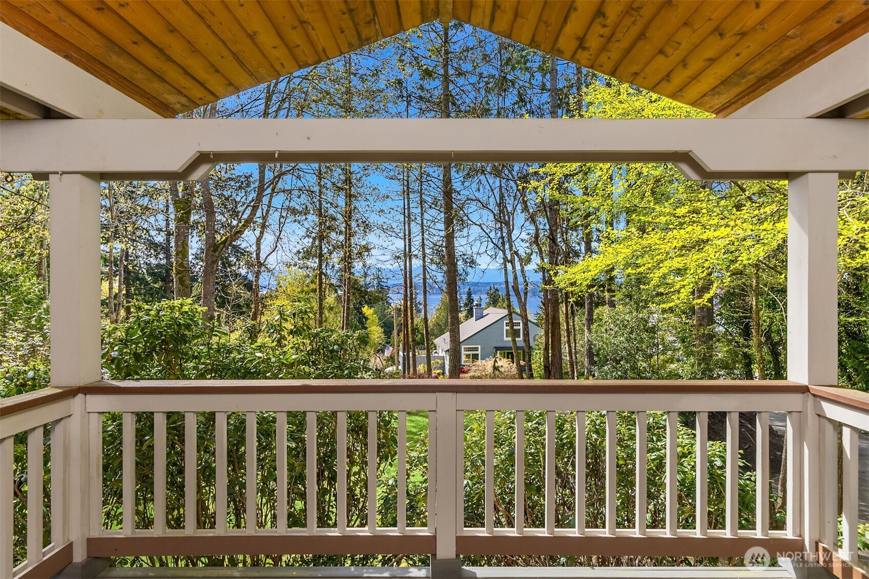 34482 Bridge View Drive NE