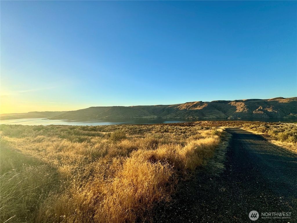 Photo of 4199 Spring Canyon, Lot 1 Road E, Grand Coulee, WA 99133 (MLS # 2540179)