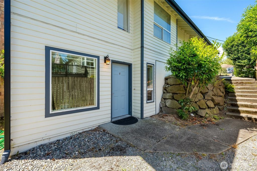 Photo of 6015 Dexter Avenue #A/B, Everett, WA 98203 (MLS # 2416014)