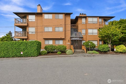 Photo of 15525 6th Avenue SW #12, Burien, WA 98166 (MLS # 2577417)