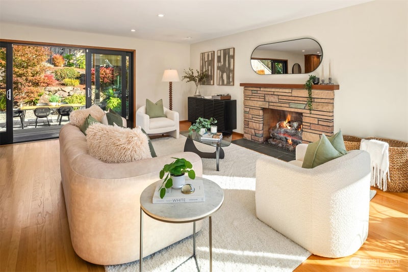 7728 46th Avenue SW