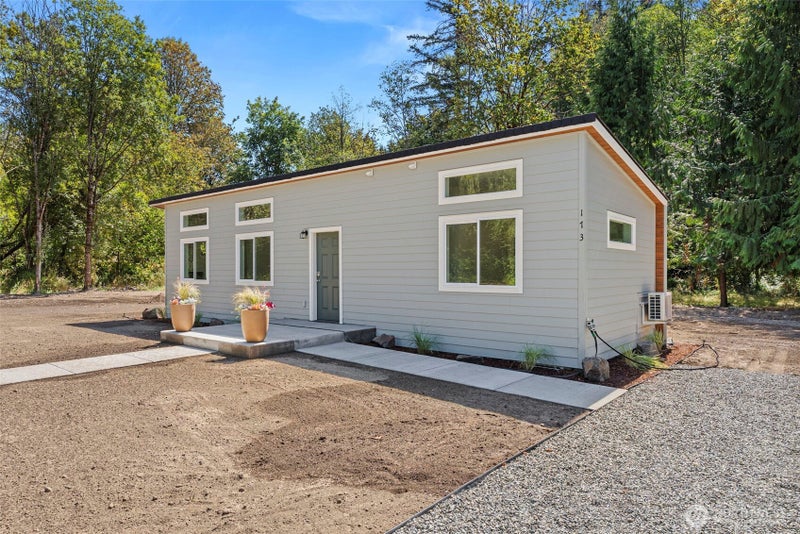 173 Barnes Drive
