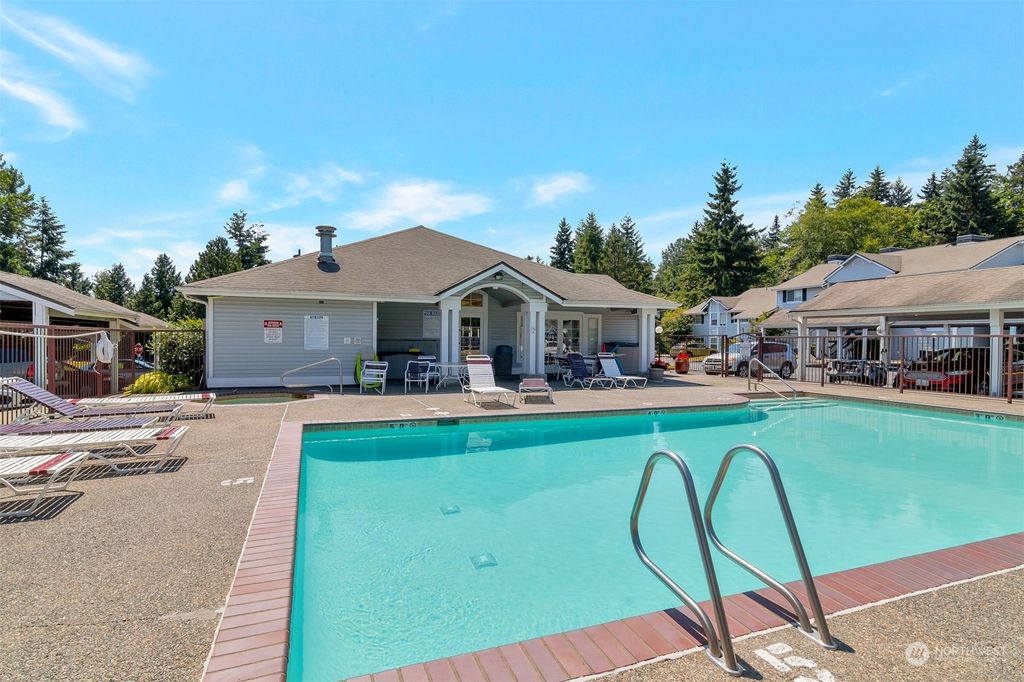 Photo of 23301 Cedar Way #U205, Mountlake Terrace, WA 98043 (MLS # 2141948)
